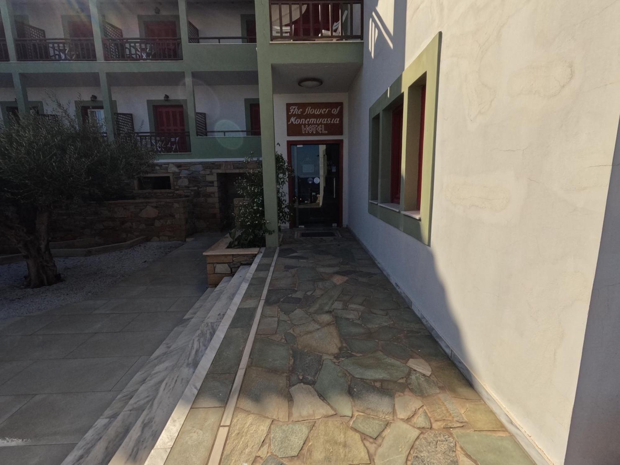 The Flower Of Monemvasia Hotel Buitenkant foto