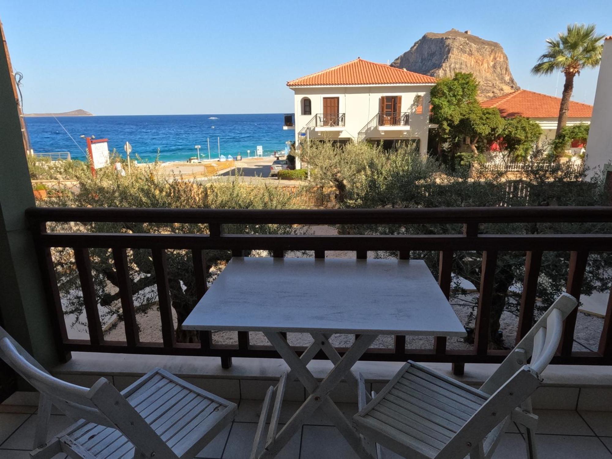 The Flower Of Monemvasia Hotel Buitenkant foto